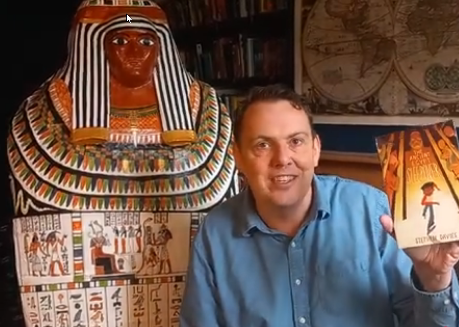 Stephen Davies recommending books about Ancient Egypt